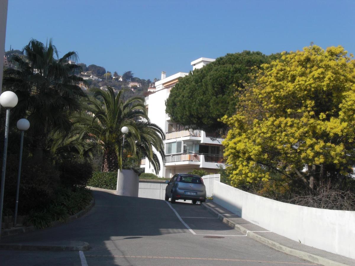 Residence Avec Piscine, Plage A 100 M, Cannes Et Juan Les Pins A 5 Min, Wifi Golfe-Juan Ngoại thất bức ảnh
