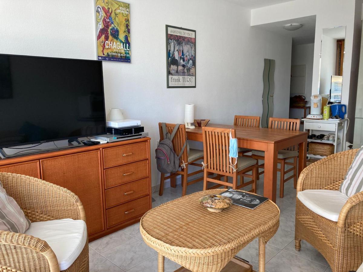 Residence Avec Piscine, Plage A 100 M, Cannes Et Juan Les Pins A 5 Min, Wifi Golfe-Juan Ngoại thất bức ảnh