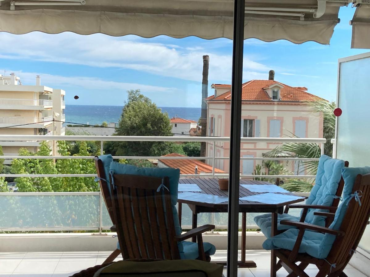 Residence Avec Piscine, Plage A 100 M, Cannes Et Juan Les Pins A 5 Min, Wifi Golfe-Juan Ngoại thất bức ảnh